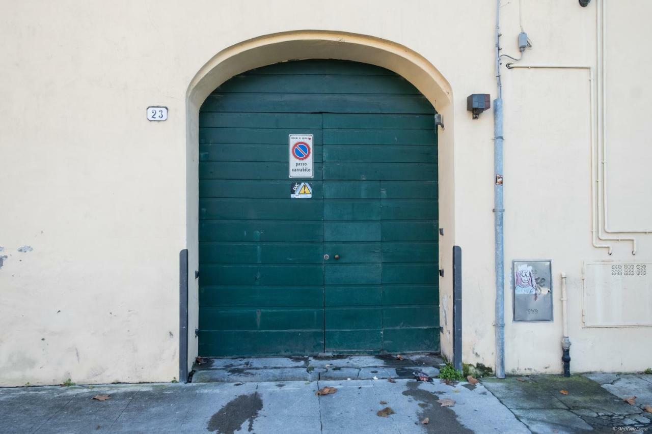 Varenne Open Terrace And Private Parking Lucca Exterior photo